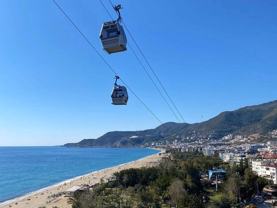 The Cable Car takes you up to Alanya Fortress, and along the way, you get a beautiful view of the