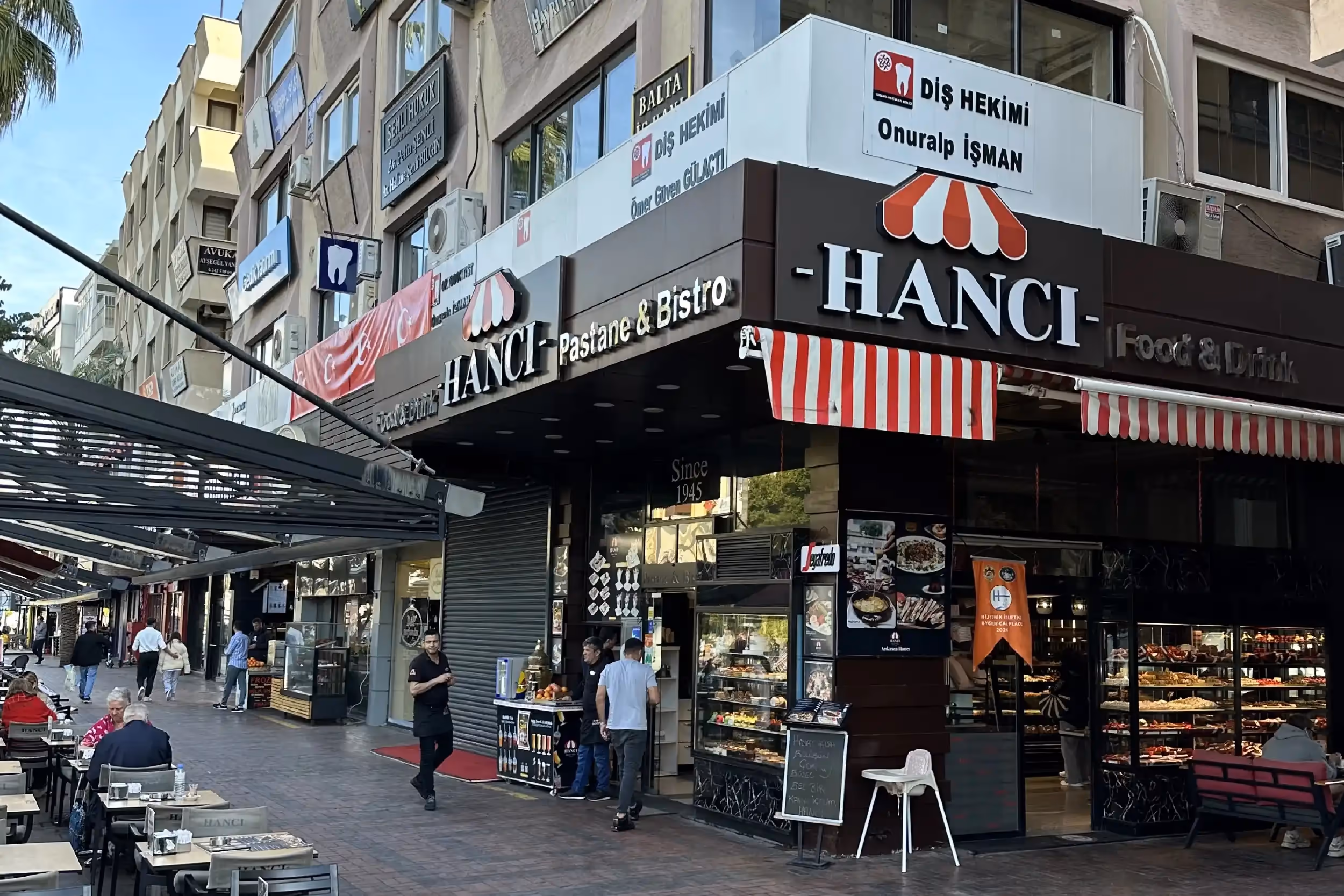 This Alanya restaurant chain offers a variety of dishes, but we recommend the Turkish cuisine. The